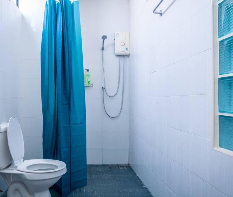 Căn hộ T4 Two Bedrooms Full Kitchen/1 Min To Bts